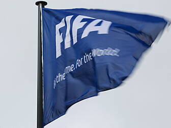 FIFA whistle-blower admits tak...